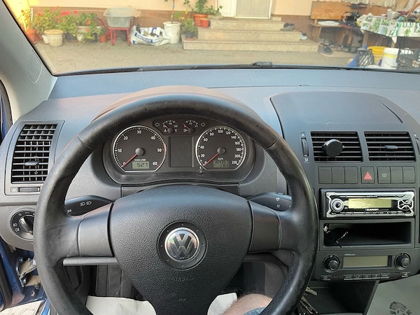 VOLKSWAGEN Polo 2006 — imagine 2