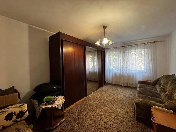 Apartament decomandat cu 2 camere, zona Simion Barnutiu — fotografia 3