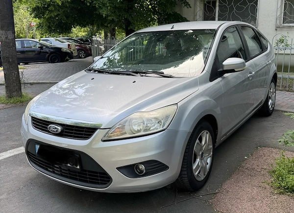 Vând Ford Focus Hatchback. Anul 2010. Benzină