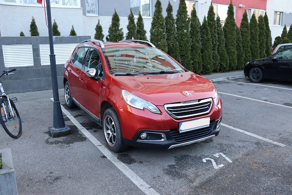 Peugeot 2008 1.6 VTi, 2014 stare foarte bună, bine întreținută