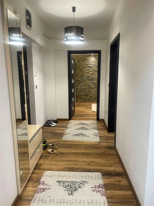 Apartament 2 camere, 60 mp, zona Centru — fotografia 3