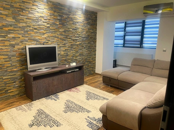 Apartament 2 camere, 60 mp, zona Centru — fotografia 1