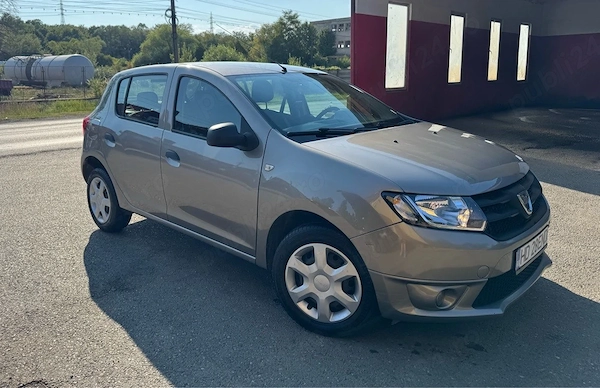 Vând Dacia Sandero