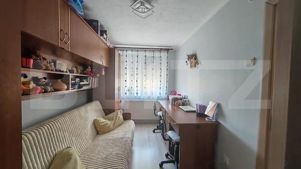 Apartament 2 camere,33 mp, zona Rogerius — fotografia 3