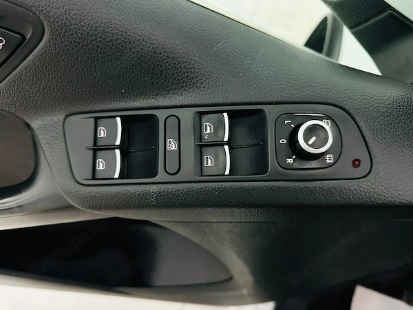 VOLKSWAGEN Tiguan 2015 — imagine 11