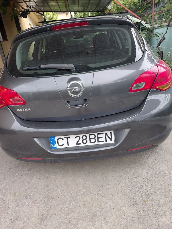 OPEL Astra 2010 — imagine 4
