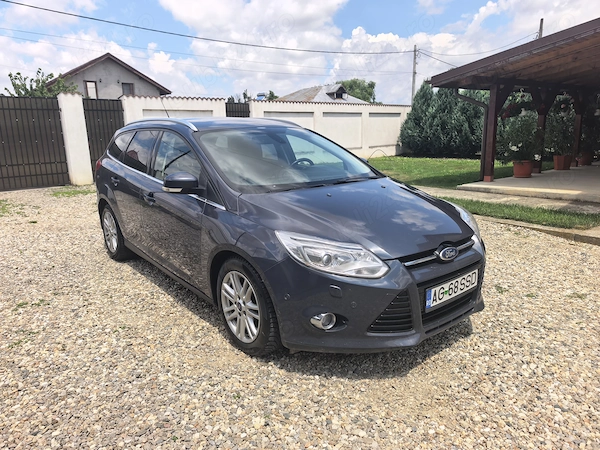 FORD Focus 2013 — imagine 3