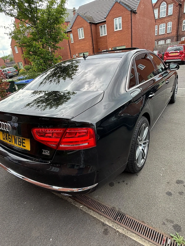 AUDI A8 2012 — imagine 4