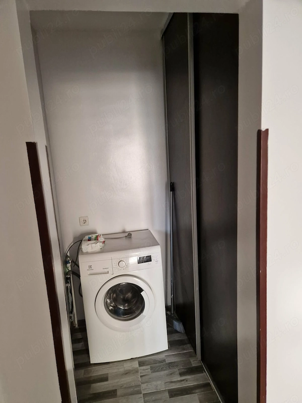 Inchiriez apartament doar pe termen lung — fotografia 3