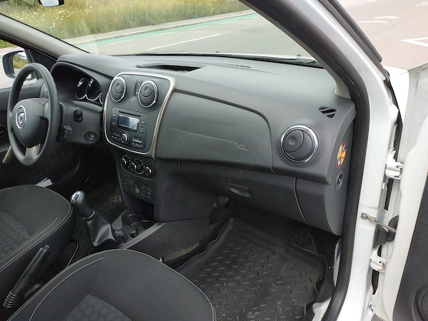 DACIA Logan 2015 — imagine 2
