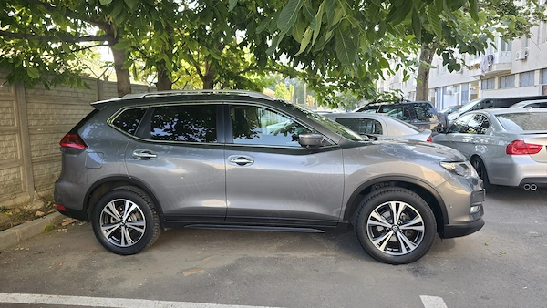 NISSAN X-Trail 2018 — imagine 2