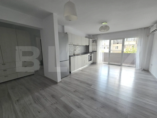 Apartament 3 camere, 66 mp, zona Micro 3 — fotografia 1