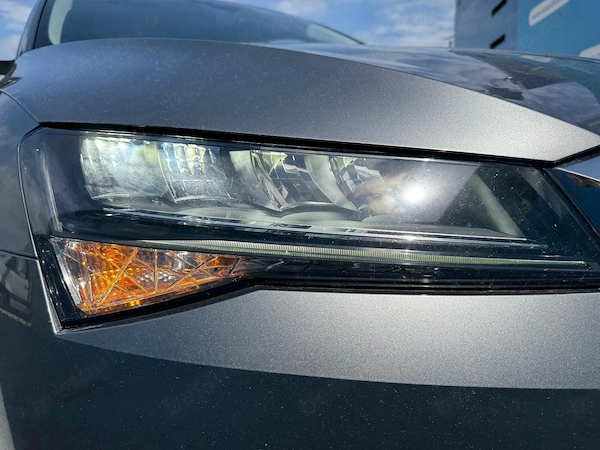 SKODA Superb 2022 — imagine 14