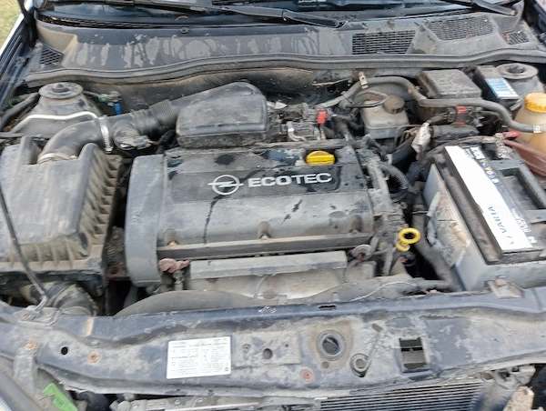OPEL Astra 2004 — imagine 4