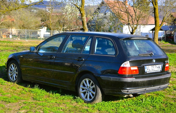 BMW 3 Series 2004 — imagine 3