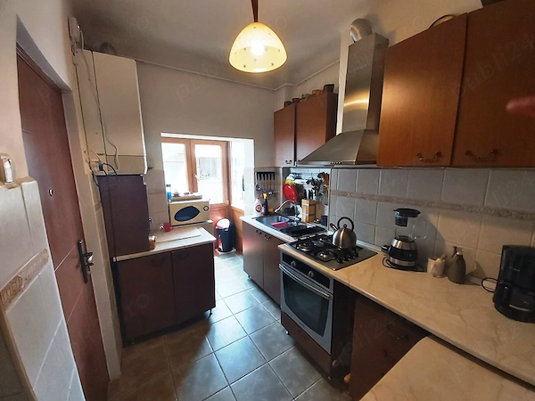 Apartament 4 camere, zona Hala Traian Foisorul de Foc — fotografia 3