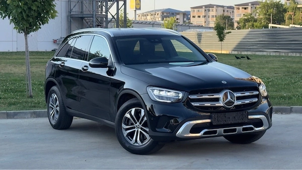 Mercedes GLC cu RAR EFECTUAT si CARTE ROMANIA Facelift 4-Matic Piele Navi MARE Camera Keyless Entry