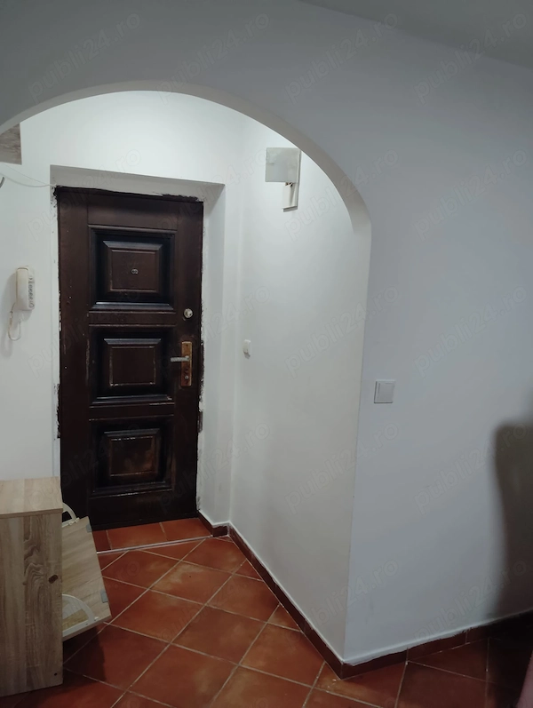 Garsoniera de vanzare Bacau - exclus agentii — fotografia 3