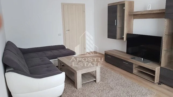 Apartament decomandat cu 2 camere in zona Circumvalatiunii, Timisoara — fotografia 1