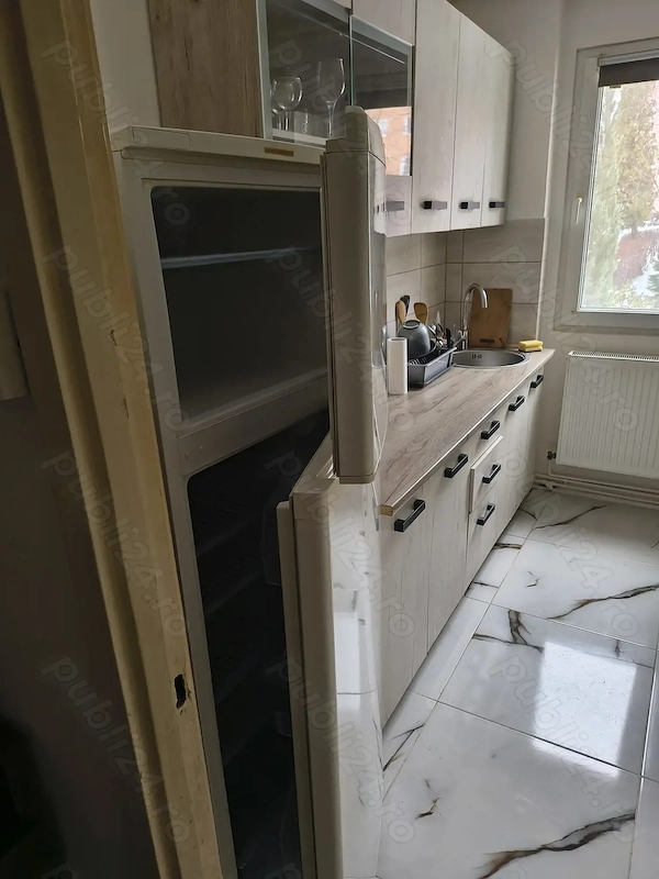 Închiriez apartament cu 2 camere, la parter in Brașov, str. Neptun Nr 21 — fotografia 2