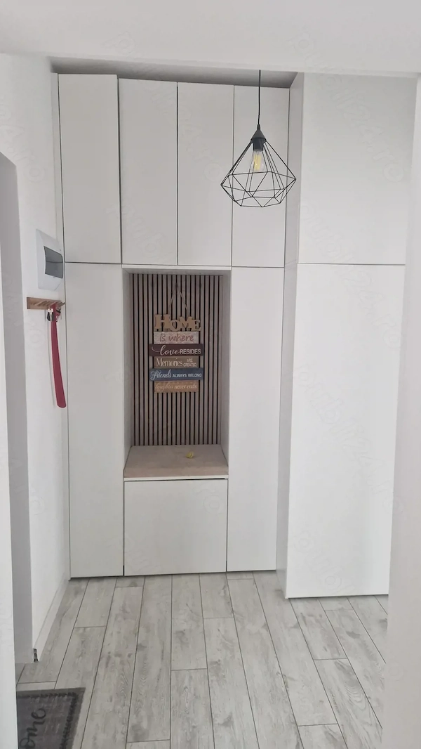 Apartament de vanzare — fotografia 1