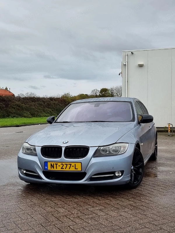 BMW 3 Series 2011 — imagine 15