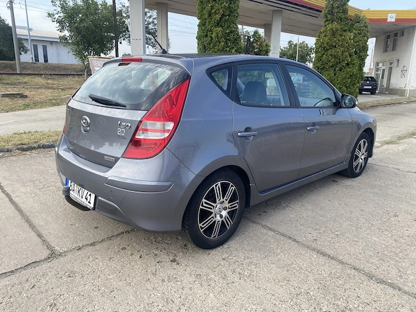 HYUNDAI i30 2012 — imagine 2