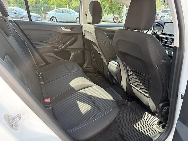FORD Focus 2023 — imagine 18