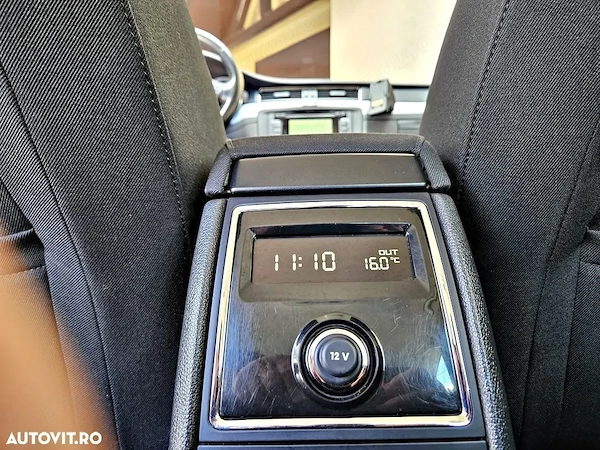 SKODA Superb 2011 — imagine 33