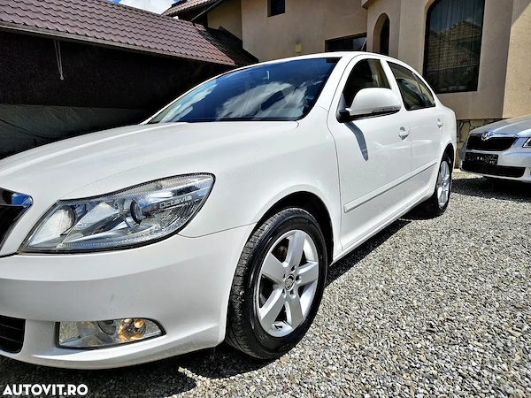 SKODA Octavia 2010 — imagine 13