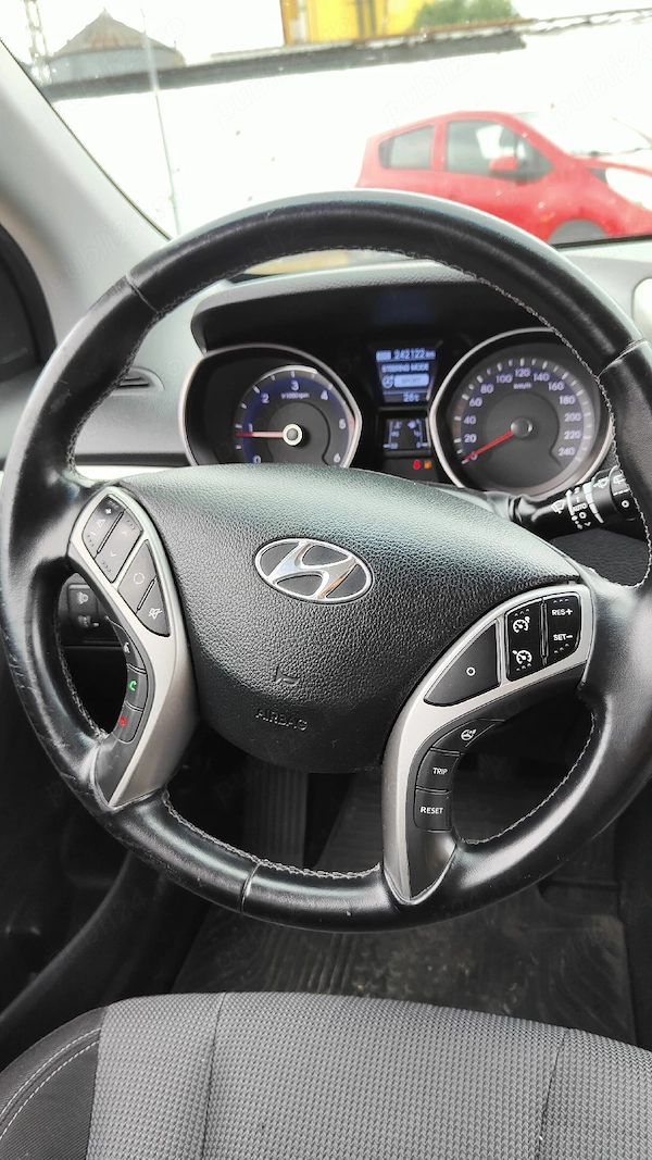 HYUNDAI i30 2014 — imagine 6