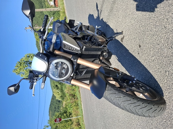 Honda RH02 CB650RA