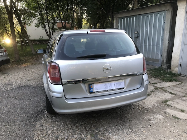 OPEL Astra 2007 — imagine 5
