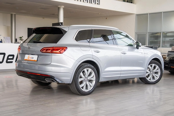 VOLKSWAGEN Touareg 2019 — imagine 32