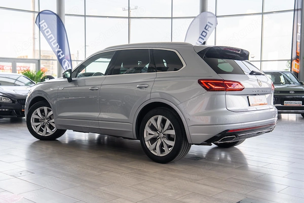 VOLKSWAGEN Touareg 2019 — imagine 31