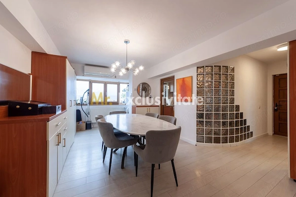 Apartament ultracentral - mobilat si utilat - Zona Centrală — fotografia 1