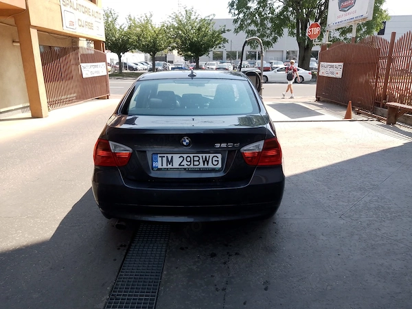 BMW 3 Series 2005 — imagine 9