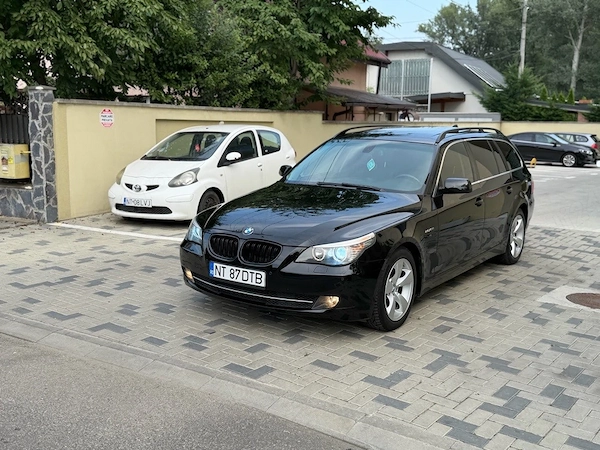 BMW 5 Series 2010 — imagine 5
