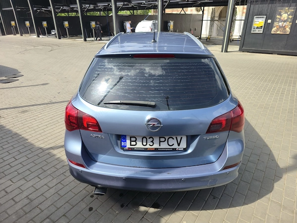 OPEL Astra 2011 — imagine 5