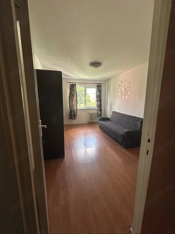 Inchiriez apartament 2 + living camere situat in Cluj, Floresti, Avram iancu 410 ( zona bmw) — fotografia 2