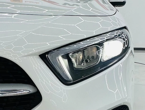 MERCEDES-BENZ A-Class 2019 — imagine 10