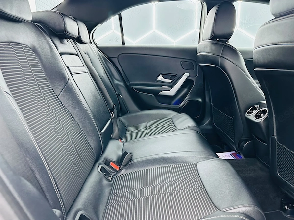 MERCEDES-BENZ A-Class 2019 — imagine 7