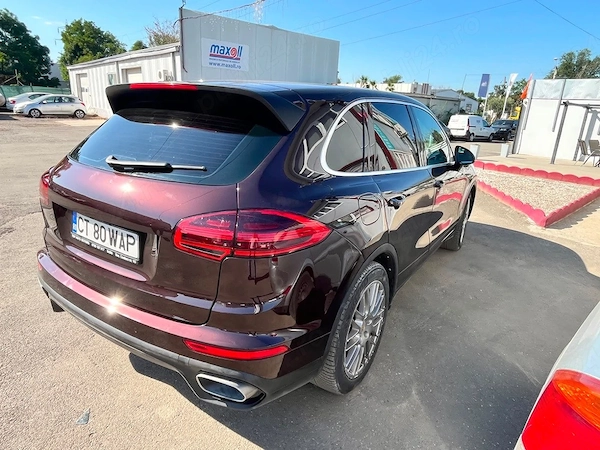 PORSCHE Cayenne 2015 — imagine 4