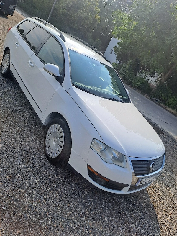 Vând wolkswagen passat b6