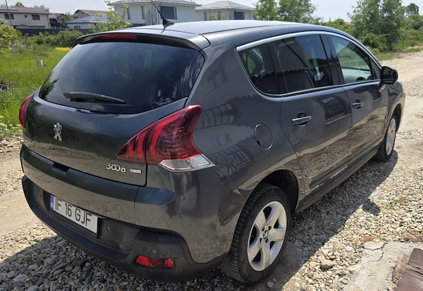 PEUGEOT 3008 2015 — imagine 3
