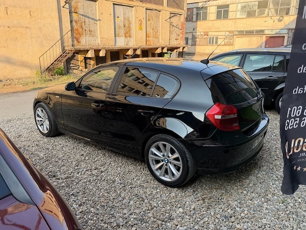 BMW 1 Series 2009 — imagine 4