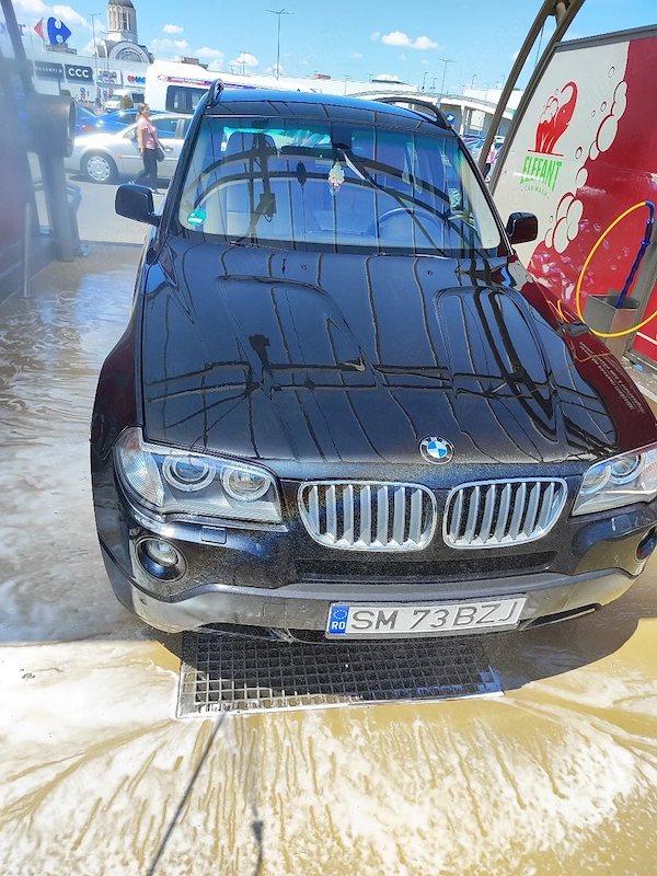 BMW iX3 2010 — imagine 3