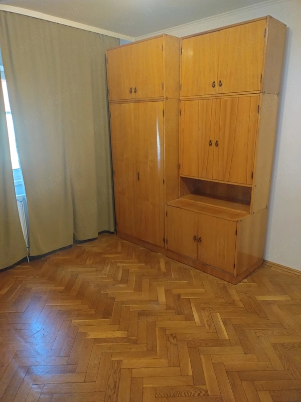 Proprietar ofer spre inchiriere apartament 2 camere decomandat la et1 zona Lotus2 Emanuel — fotografia 3