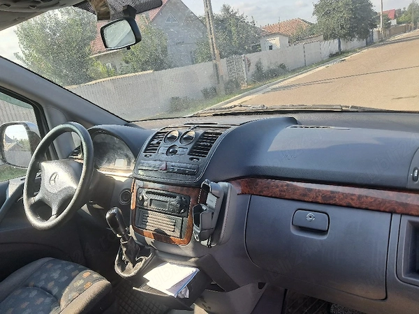 MERCEDES-BENZ Vito