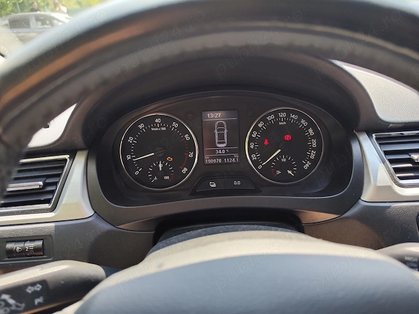 SKODA Rapid 2013 — imagine 3